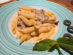 -卢布里西餐厅(总店)