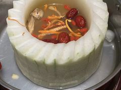 -得意咚瓜·顺德鱼生·冬瓜火锅(深圳首店)