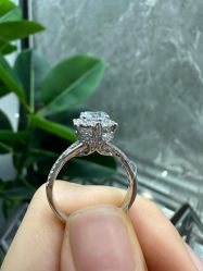 -LightOnly·培育钻石婚戒定制(天坛店)