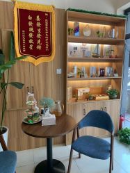 -丝客富脱发养发头皮馆