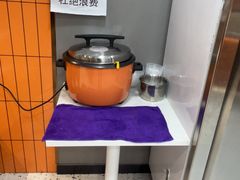 -塞上张记桂林米粉(金凤万达店)