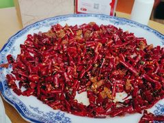 -渝信川菜 · 川味家常菜(财富购物中心店)