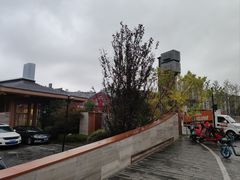 -绳金塔