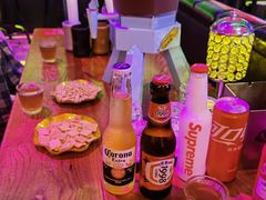 -喜鹊音乐酒馆(西街店)
