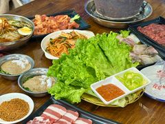 -韩风烤牛肉冷面店