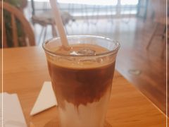-Cafe Villa