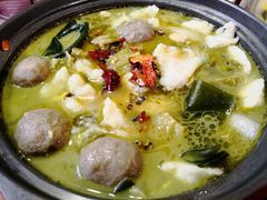 -周鱼小馆石锅酸菜鱼(活力汇店)