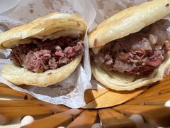 -闫家驴肉老店(华电一校店)
