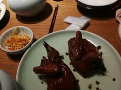 脆皮带汁乳鸽-天府掌柜(九眼桥店)
