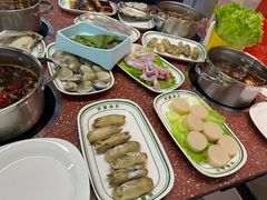-四囍码头海鲜烧烤自助火锅(外滩南京东路悦荟广场店)
