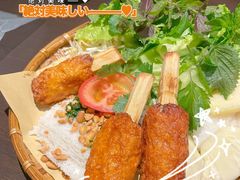 -大头虾越式风味餐厅(光明广场店)