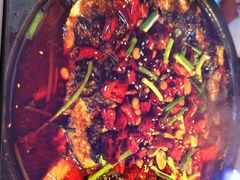 -鸣记脆皮烤鱼·海鲜烤鱼(三八广场店)