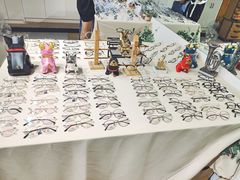 -肆兮眼镜·蔡司·徕卡战略合作店(大坪店)