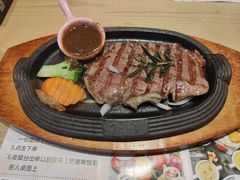 -海维克牛排馆HIGHWIC(右岸环宇坊店)