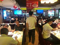 大堂-潮泰牛肉火锅 · 创于1992年(车公庙店)