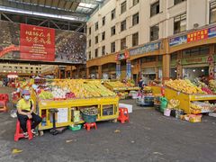 -三亚新鸿港水果一级批发市场