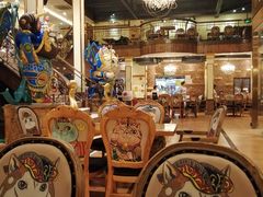 大堂-more than meow吴止猫主题餐厅(承德 中船汇店)