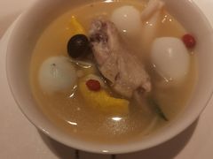 -虹泥小厨(南国花园总店)