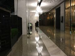 -上海虹桥西郊假日酒店