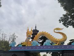 -龙华寺