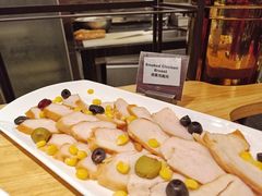 -圣丰索菲特·2 On 988 Café 自助餐厅