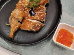 芝麻鸡-喜宴又一村·粤菜·茶点·海鲜(壹方天地店)