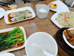 -广东小美食(果戈里大街店)