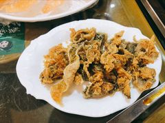 金鳟鱼皮-沱江鱼府(丽江店)