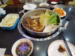 -西子馋火锅鸡•涮品自助(桥东街店)