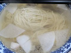 -陇上全荟兰州传统牛肉面(延吉路店)