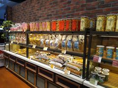 面包甜点陈列柜-皇家美孚(阳光100店)