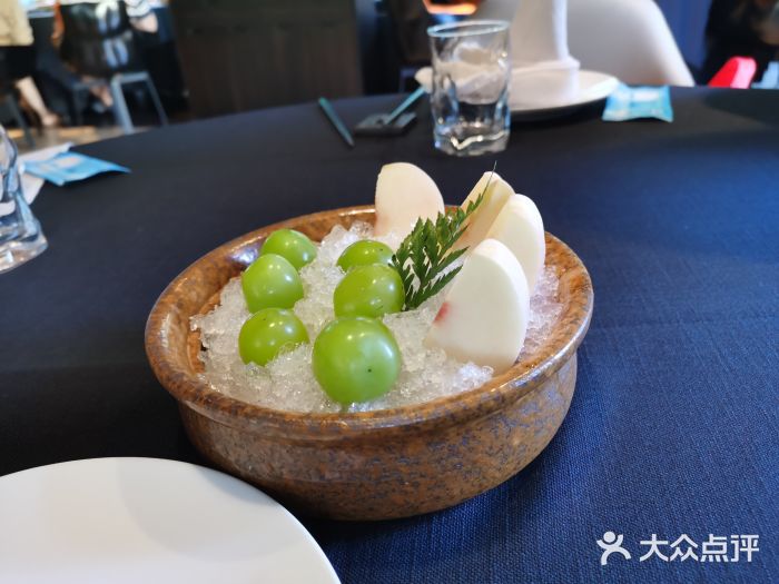鲁采LU STYLE(新天地店)餐前水果图片