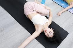 -亚太瑜伽普拉提学院