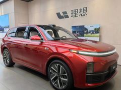 -理想汽车(世纪汇店)