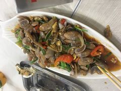 -覃记海鲜美食餐厅