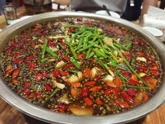 -乡土特色.冷锅鱼.牦牛肉汤锅