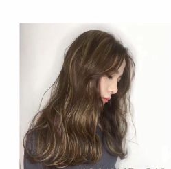 -PE SALON