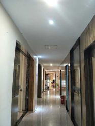 -比华利美容医院