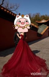 -雪中彩影婚纱摄影·微光艺术中心