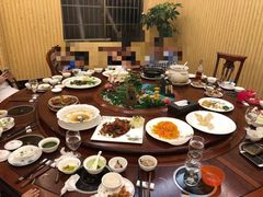 包厢-许鲜生健康生活馆·精细潮菜(奥绅体育公园店)
