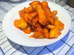 -荆楚渔艺堂·鱼头泡饭(江堤中路店)