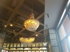 -玛格萝妮(汇智国际商业中心店)
