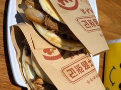 腊汁肉夹馍-子午路张记·肉夹馍(华强北店)