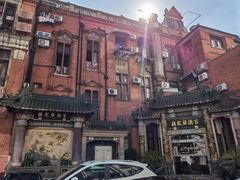 -梅龙镇酒家(南京西路总店)