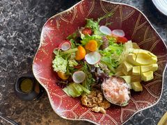 蟹肉酪梨嫩叶色拉-老乾杯和牛烧肉(王府中环店)
