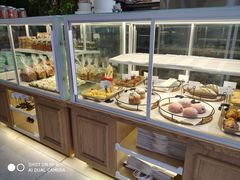 面包甜点陈列柜-执茶识麦(万达华府店)