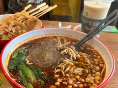 -成都米粉串串钵钵鸡(阜通店)