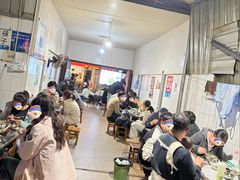 -正宗杨记普洱酸醋米线(总店)