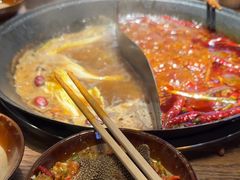 -萍姐火锅·公路夜市(武汉首店)