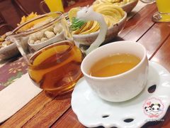 -碧露轩·大益茶体验馆(镇江路店)